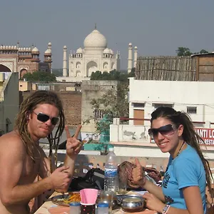 sai-palace.agrahotelsindia.net/